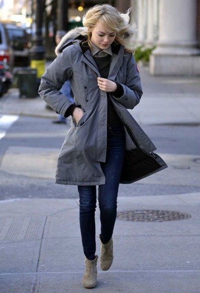 Emma Stone is a fan! Here she is again wearing the Canada Goose Kensington Parka