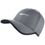 Nike Men's Feather Light Baseball Cap