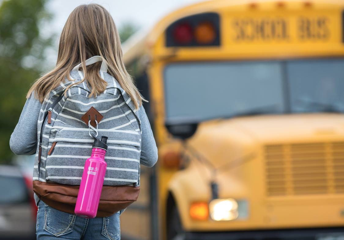 How Do You Hydrate? The Best Water Bottles for Back to School